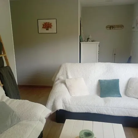 La Casa De Angel Y Olimpia Lugo