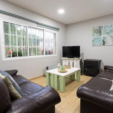 La Casa De Angel Y Olimpia Vakantiehuis *